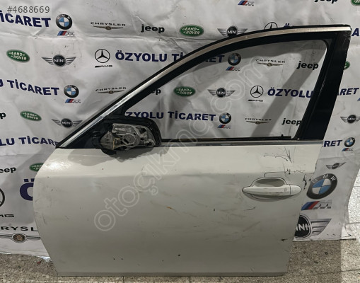 BMW E60 5 Serisi Sol Ön Kapı Beyaz 2003-2010