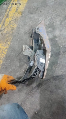 2012-2015 VOLVO S60 GAZ PEDALI