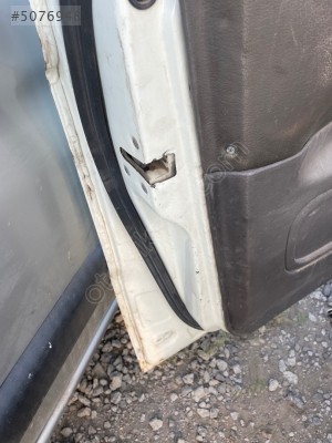 Nissan vanetta sol kapı kidi ön