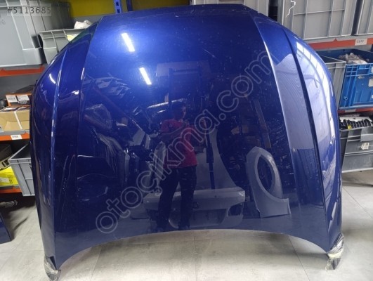 AUDİ A4 KAPUT MAVİ - 8W0823029A