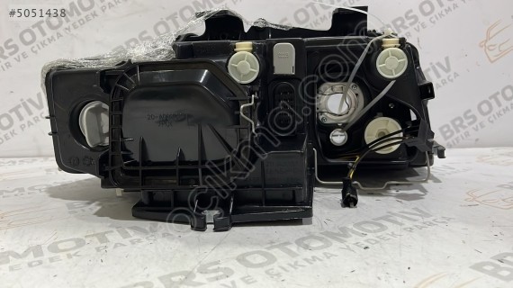 8E0941029C  AUDİ A4 2001 2004 SOL FAR