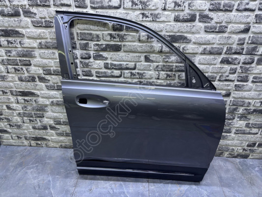Mercedes w247 GLB sağ ön kapı glb orjinal çıkma kapı