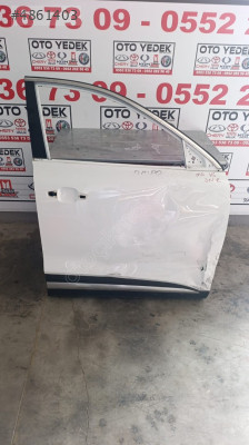 MG HS sağ ön kapı