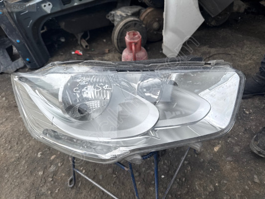 Peugeot 301 sağ ön far