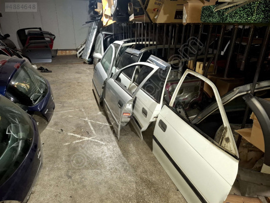 ÖZMEN OPEL CORSA D ÇIKMA SAĞ SOL ÖN ARKA KAPI