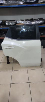 SSANGYOUNG TİVOLİ SAĞ ARKA KAPI