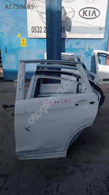 Honda CR-V sol arka kapı çıkma