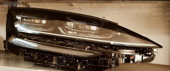 BYD SEAL-U SAĞ ÖN FAR