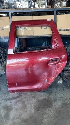 Dacia duster sol arka kapı