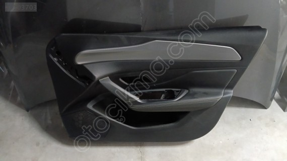 PEUGEOT 408 ÖN SAĞ KAPI DÖŞEMESİ