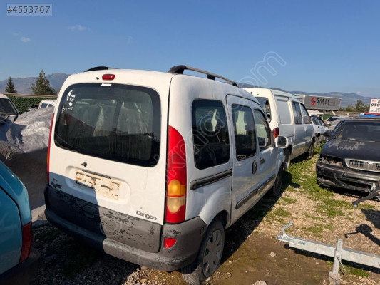 Renault kango  bagaj kapağı