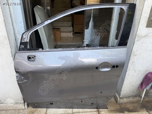 RENAULT CAPTUR ÇIKMA ORİJİNAL SOL ÖN KAPI BD2