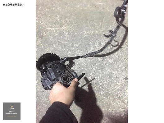 Ford Connect 110luk Yakıt Pompası Çıkma