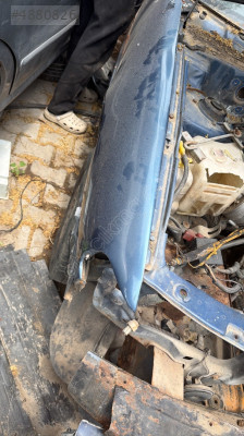 Hyundai Excel sağ ön Çamurluk