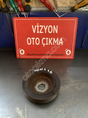 RENAULT MEGANE 1 TRİGER KAPAĞI ✅
