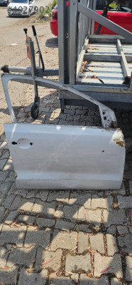 Volkswagen polo sağ kapı