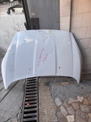 Ford Fiesta ön kaput