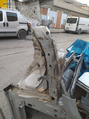 Renault Megane 4 sol ön şaşi
