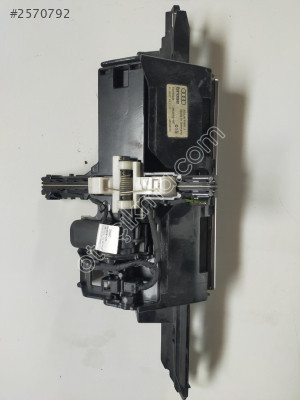 AUDİ A7 EKRAN 4G1919601J