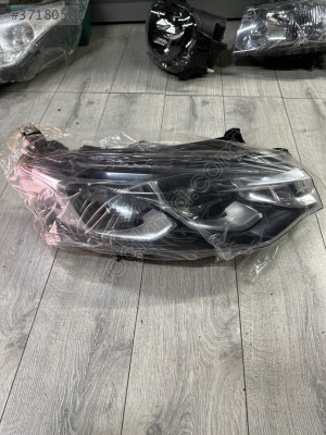 Citreon celysse ön sağ far orjinal