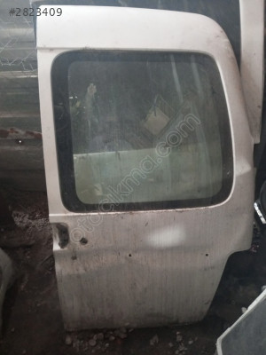 Citroen Berlingo sağ bagaj kapağı