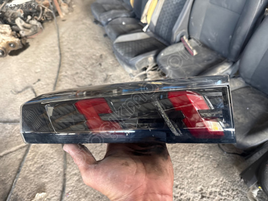 Peugeot 2008 sağ arka stop