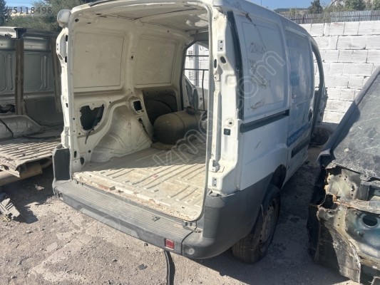 Doblo arka panel