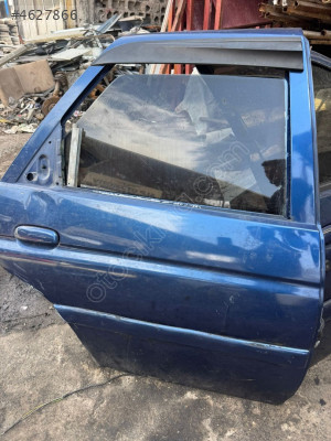 FORD ESCORT SAG ARKA KAPI