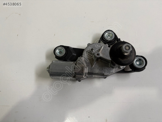 FORD FOCUS 2 HB. ARKA SİLECEK MOTORU