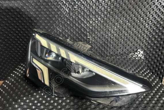 AUDİ A3 SAĞ FAR