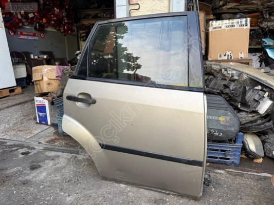 FORD FİESTA SAĞ ARKA KAPI DOLU 2002-2008 MODEL ORJİNAL