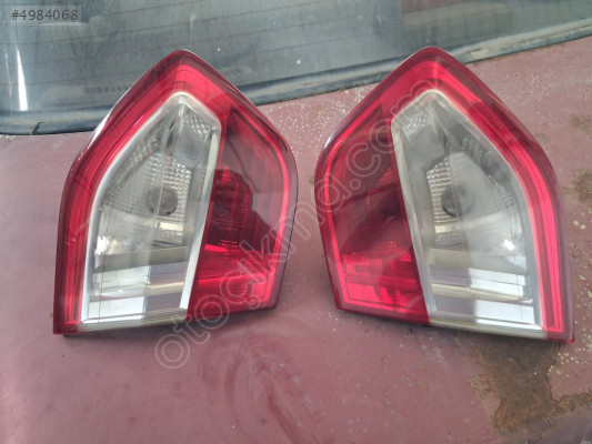 Renault  Fluence Bagaj Üstü  Stop  Takımı