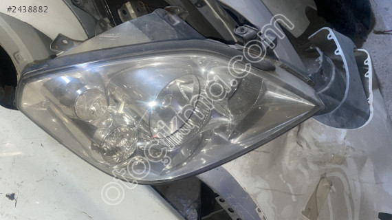 Nissan Primera sağ ön far lambası orijinal