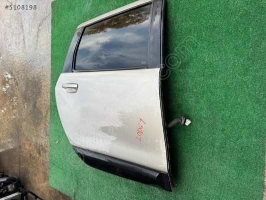 DACİA LODGY SAĞ ARKA KAPI