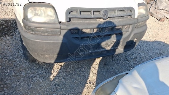 Fiat Doblo ön tampon