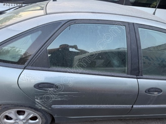 ÇIKMA RENAULT LAGUNA 1 SAĞ ARKA KAPI ÇİTASI