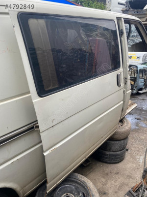 VOLKSWAGEN TRANSPORTER SAĞ SÜRGÜ KAPI