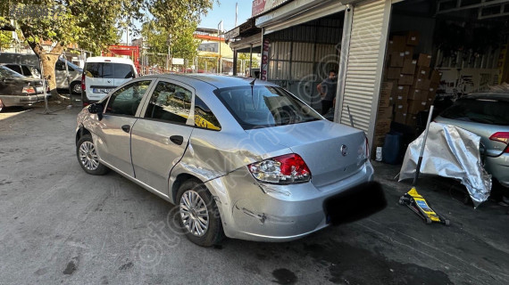 Fiat Linea arka bagaj kapağı