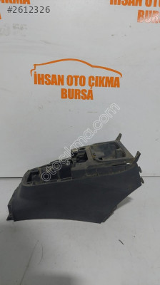 Suzuki Swift orta vites konsolu