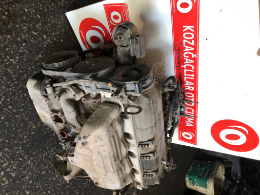MAZDA 121 KOMPLE MOTOR