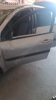 RENAULT MEGANE 2 SOL ÖN KAPI