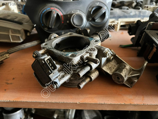 OPEL VECTRA B 2.0 GAZ KELEBEĞİ