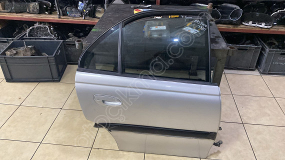 OPEL OMEGA SAĞ ARKA KAPI ÇIKMA ORJİNAL
