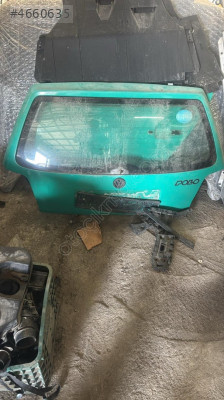 Volkswagen Polo hatchback bagaj kapağı