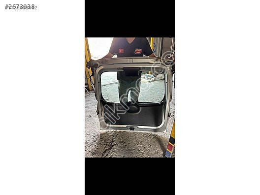 Nissan micra hatasız full bagaj kapağı
