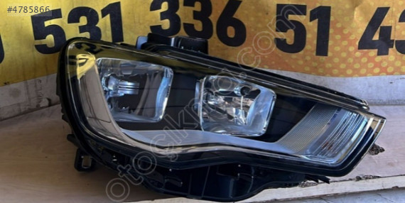 AUDİ A3 2013 HATCHBACK SAĞ FAR 8V0941004