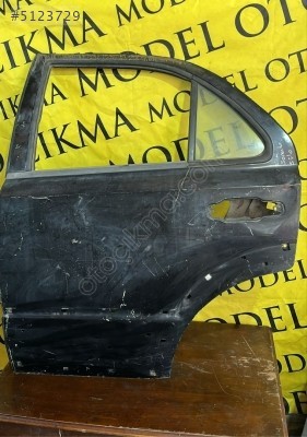 KİA SORENTO  KAPI SOL ARKA