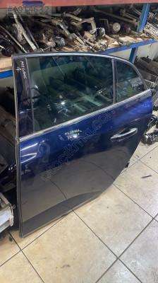RENAULT MEGANE 4 SOL ARKA KAPI