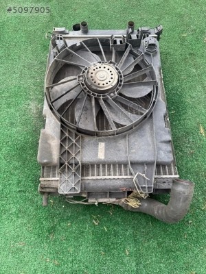 RENAULT MEGANE 2 FAN MOTORU