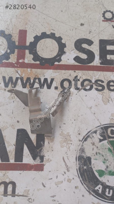 8R0971845E Audi A4 2014 egr braket
